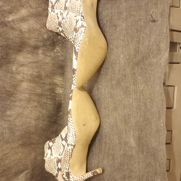 Steve Madden snake skin ankle stilletto boots brand new only worn in store - Picture 6 of 6